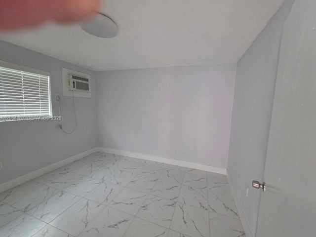 3177 NW 29th St A, Miami, FL 33142