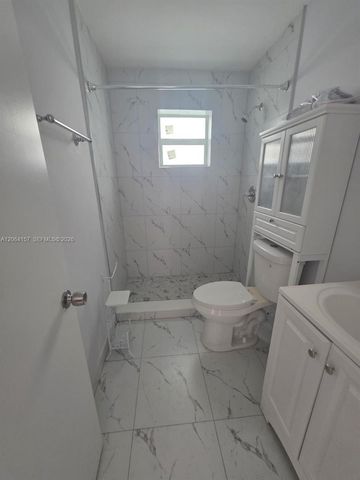 3177 NW 29th St A, Miami, FL 33142