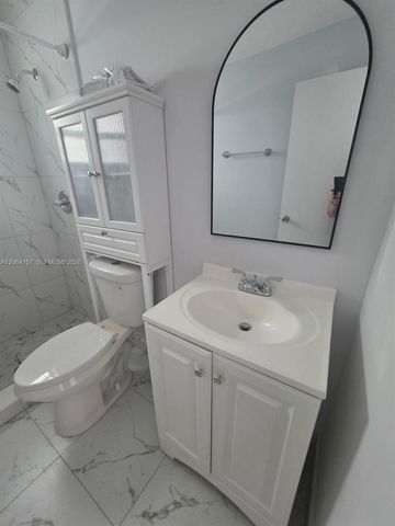 3177 NW 29th St A, Miami, FL 33142