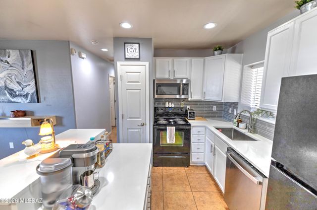 5146 E 27th Street, Tucson, AZ 85711