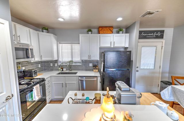 5146 E 27th Street, Tucson, AZ 85711