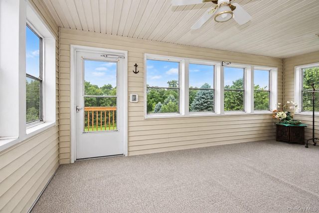 120 Mayfair Road, Poughquag, NY 12570