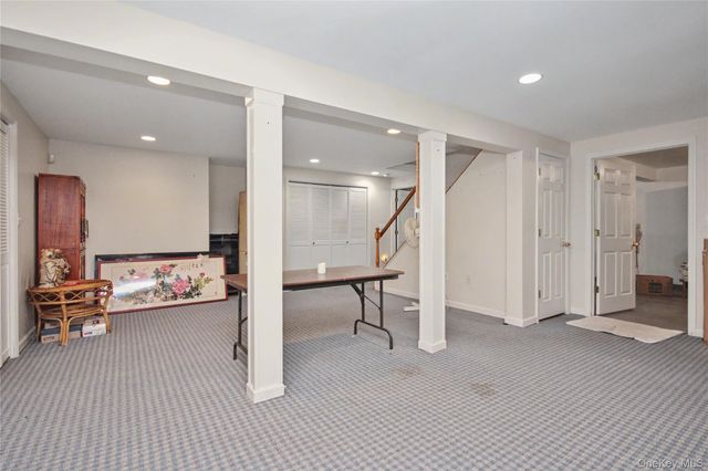 120 Mayfair Road, Poughquag, NY 12570