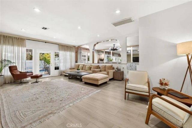 4930 Biloxi, Toluca Lake, CA 91601