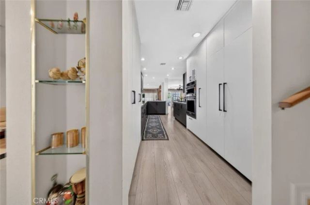 4930 Biloxi, Toluca Lake, CA 91601