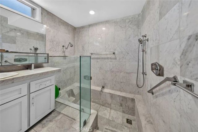 4930 Biloxi, Toluca Lake, CA 91601