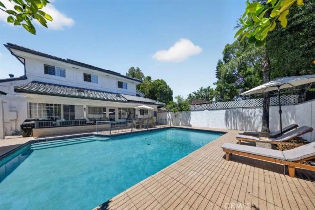 4930 Biloxi, Toluca Lake, CA 91601