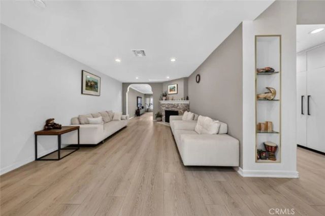 4930 Biloxi, Toluca Lake, CA 91601