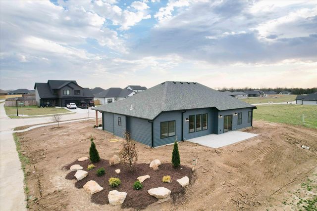 3525 HONEY SHOAL DR, Columbia, MO 65202