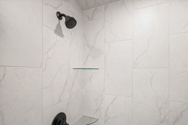 3525 HONEY SHOAL DR, Columbia, MO 65202