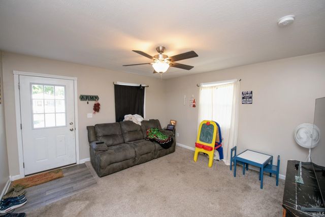 907 Rowe Street, Frankfort, IN 46041