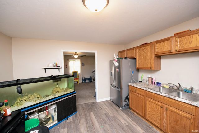 907 Rowe Street, Frankfort, IN 46041