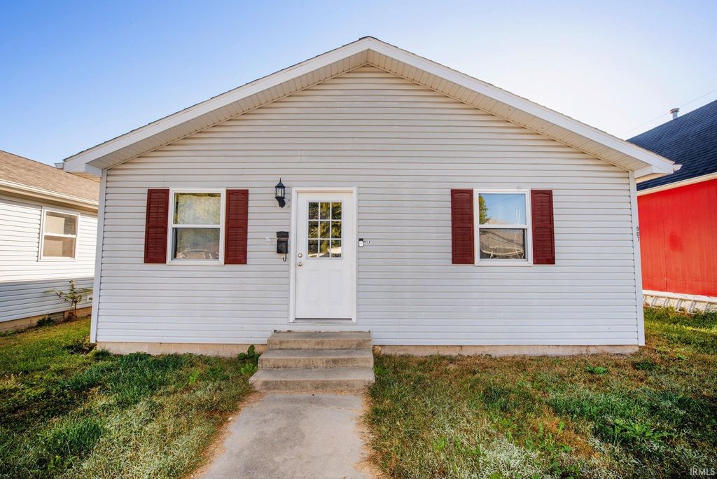 907 Rowe Street, Frankfort, IN 46041