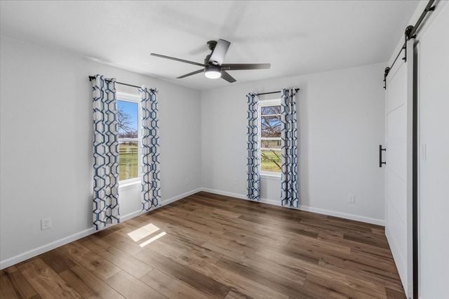 102 Middleton Court, Weatherford, TX 76087