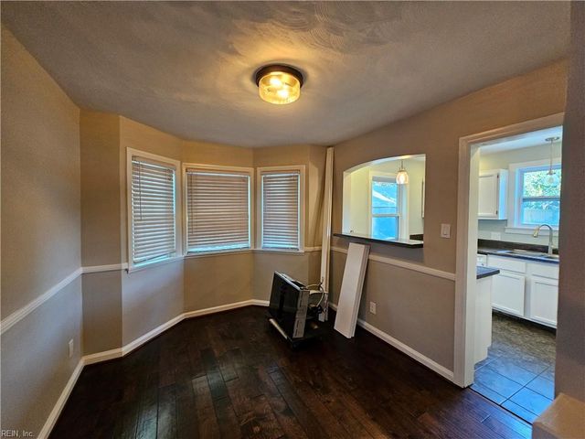1433 W Little Creek RD, Norfolk, VA 23505