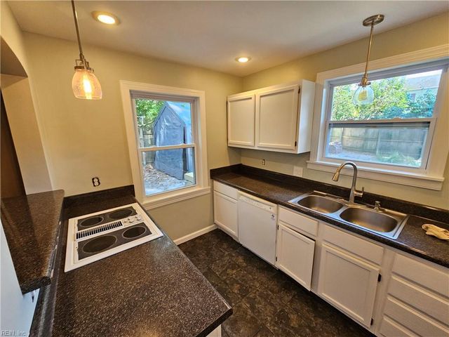 1433 W Little Creek RD, Norfolk, VA 23505