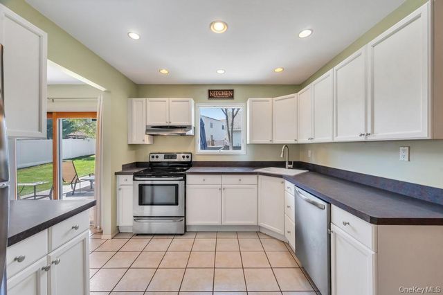 26 Orchid Road, East Patchogue, NY 11772