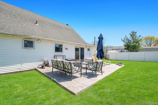 26 Orchid Road, East Patchogue, NY 11772