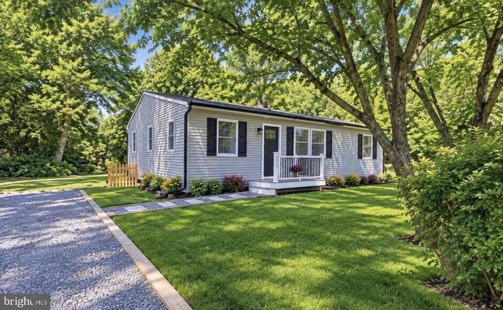 6917 MARKET ST, MAYS LANDING, NJ 08330 — exterior
