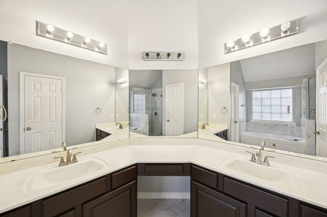433 Willow Bend Drive, Murphy, TX 75094