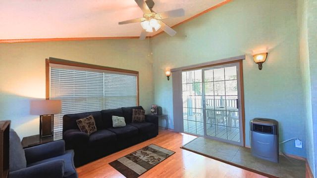 23031 S Glen Eagle Drive, Frankfort, IL 60423