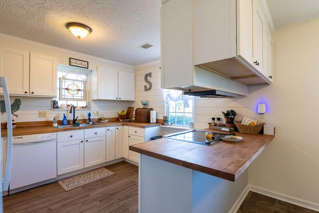 2066 Mcdade Farm Road, Hephzibah, GA 30815