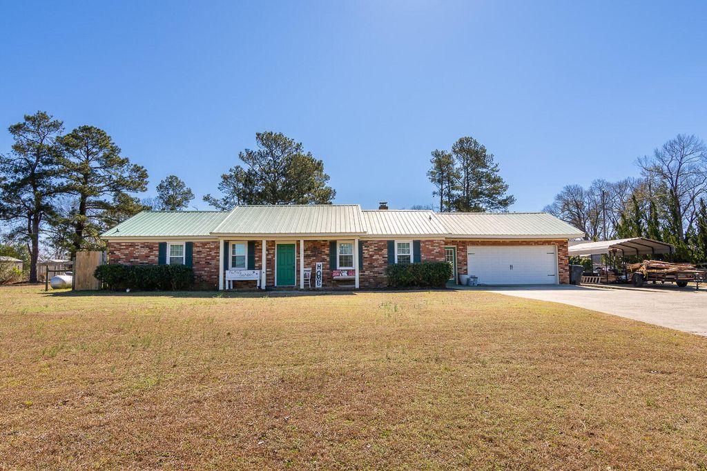 2066 Mcdade Farm Road, Hephzibah, GA 30815