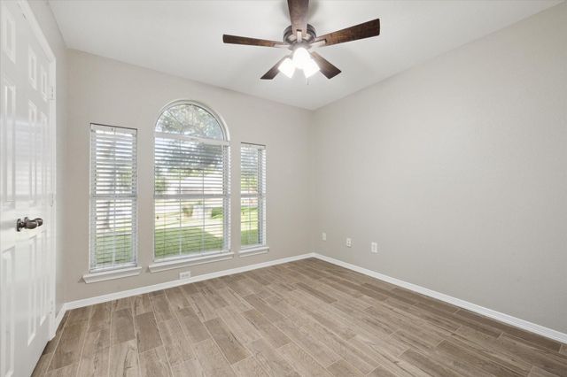 1206 Halls Bridge, League City, TX 77573