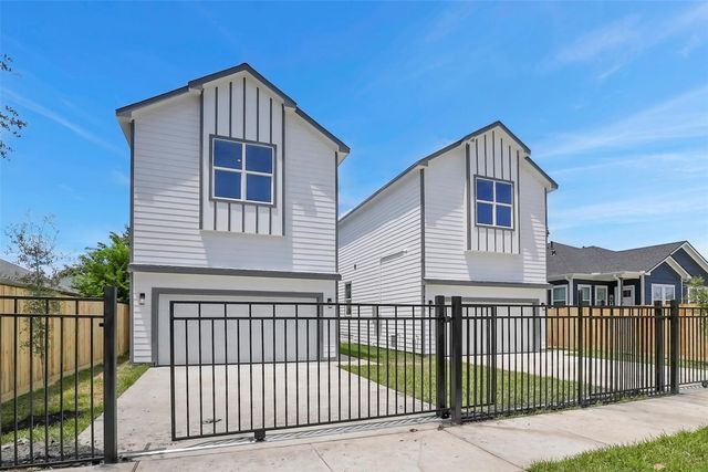 4833 Paula Street, Houston, TX 77033