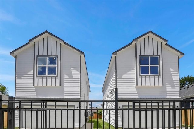 4833 Paula Street, Houston, TX 77033