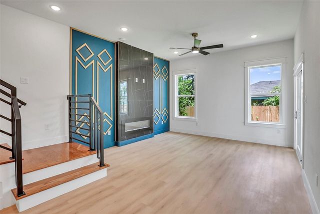 4833 Paula Street, Houston, TX 77033