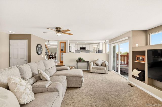 20395 E 49th Avenue, Denver, CO 80249