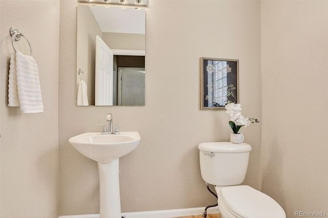 20395 E 49th Avenue, Denver, CO 80249