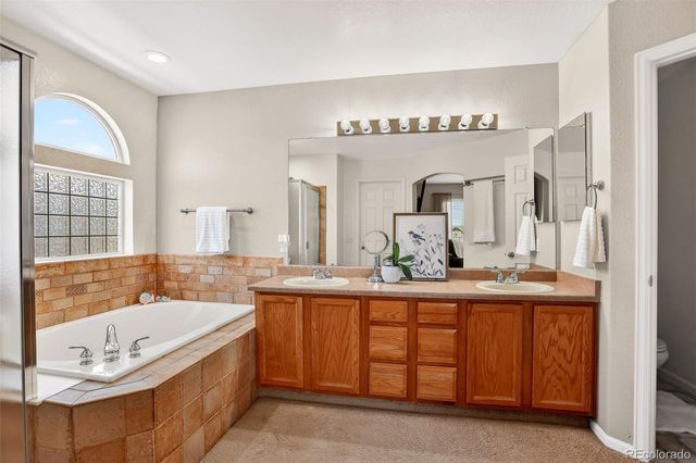 20395 E 49th Avenue, Denver, CO 80249