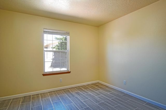 13141 NEON Avenue NE, Albuquerque, NM 87112