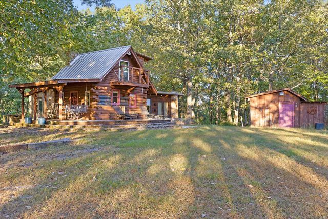 895 Hidden Brow Road, Menlo, GA 30731