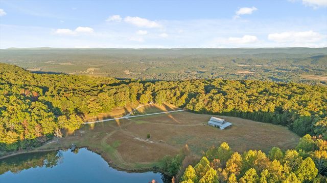 895 Hidden Brow Road, Menlo, GA 30731