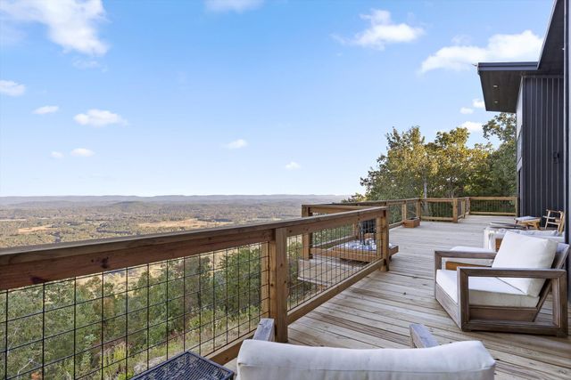 895 Hidden Brow Road, Menlo, GA 30731
