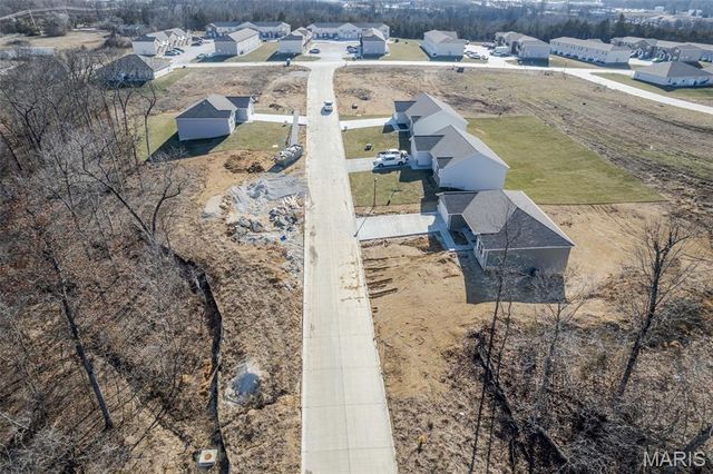 28505 Shallow Water Road, Warrenton, MO 63383