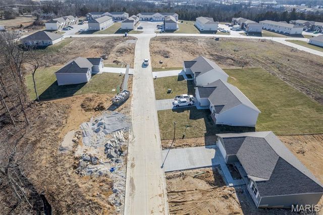 28505 Shallow Water Road, Warrenton, MO 63383