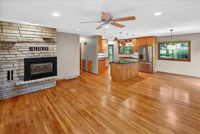 18420 Bates Street, Dayton, MN 55327