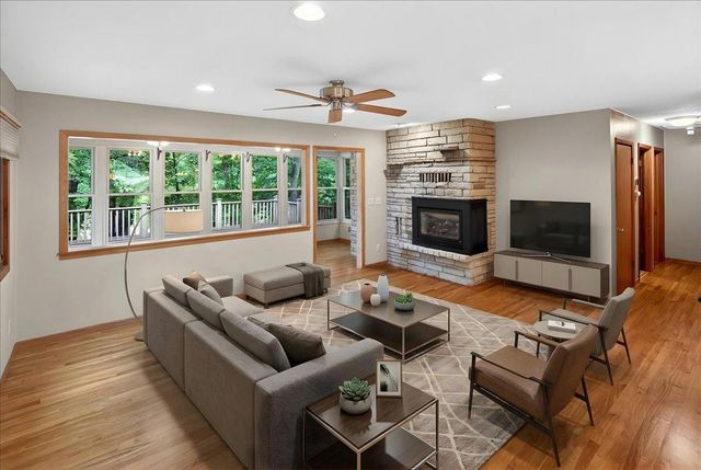 18420 Bates Street, Dayton, MN 55327