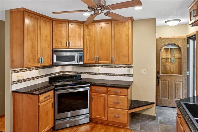 18420 Bates Street, Dayton, MN 55327
