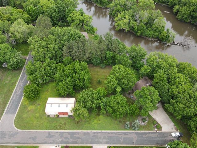 18420 Bates Street, Dayton, MN 55327