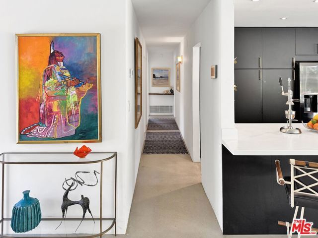 2235 E Paseo Gracia, Palm Springs, CA 92262