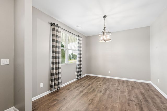 1222 Sylvan Park Dr, Spring Hill, TN 37174