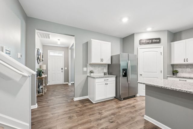 1222 Sylvan Park Dr, Spring Hill, TN 37174