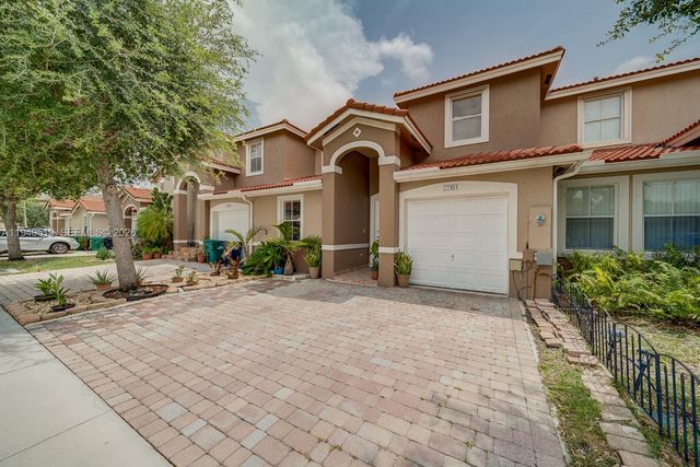 27461 SW 138th Ave, Homestead, FL 33032