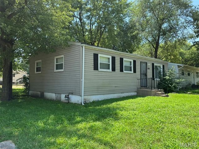 1200 Baron Avenue, Spanish Lake, MO 63138