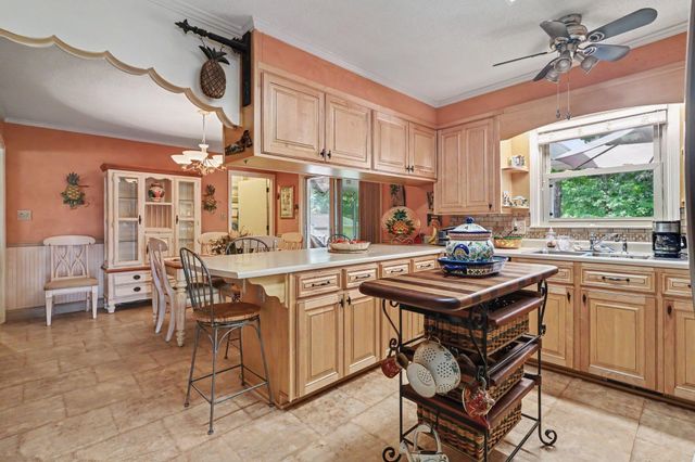 1095 Alexander Road, Taylors, SC 29687